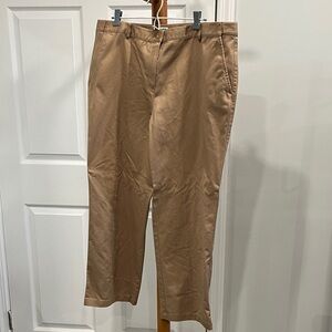 L.L. Bean Men's Classic Fit Khaki Chinos size 18 petite